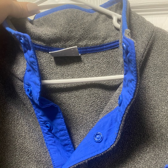 Columbia PFG Pullover - Picture 3 of 4